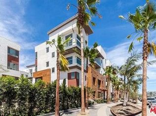 12500 Osprey Ln #2, Los Angeles, CA 90094