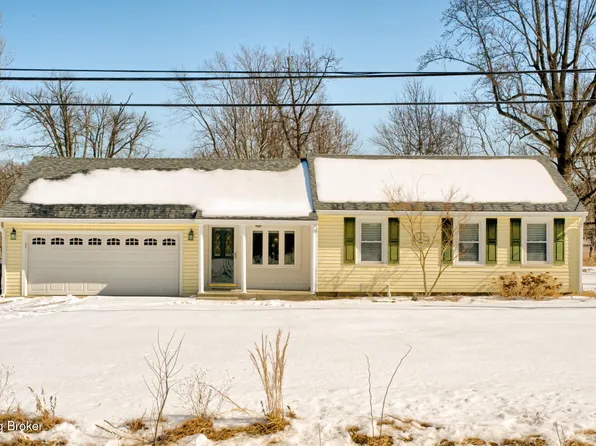 527 S Park Rd, Fairdale, KY 40118