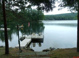 26 Stone Camp Way, Averill Park, NY 12018