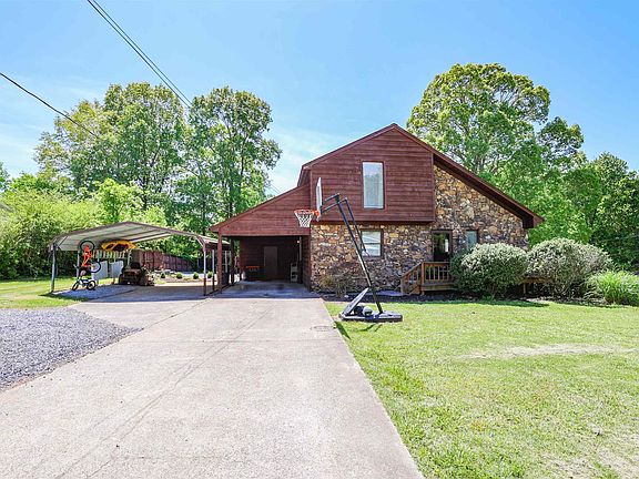 2nd image of 246 Anita Dr