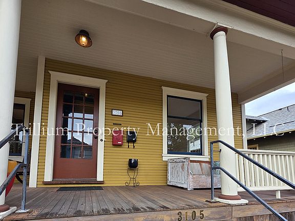 3rd image of 3105 SE Main St