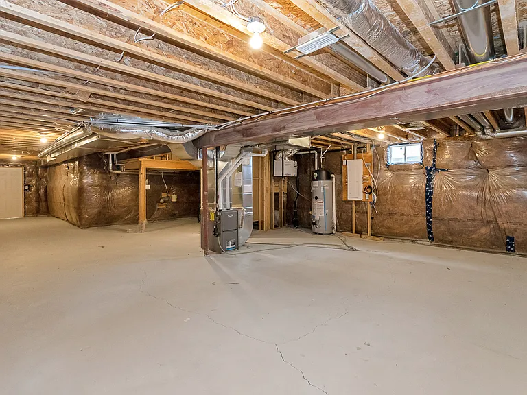 1372 Harrington St #1372 HARRINGTON ST — Photo 22