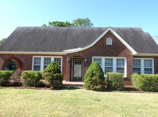48 E Main St, Inman, SC 29349