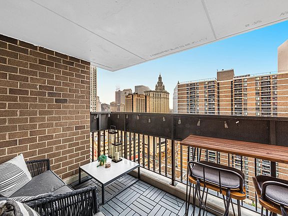 5th image of 77 Fulton St APT 20A