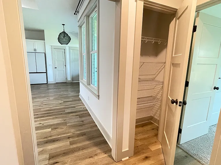 4640 Delwood Park Blvd — Photo 30