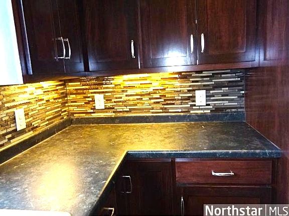 5th image of 1130 Symphony Ln