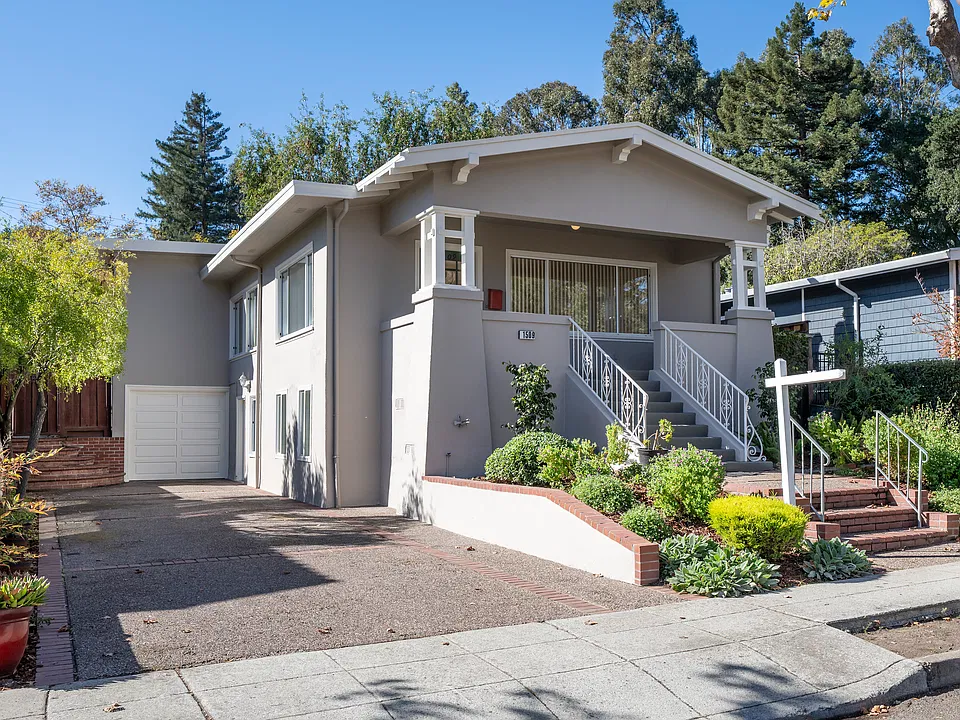 1509 Balboa Ave