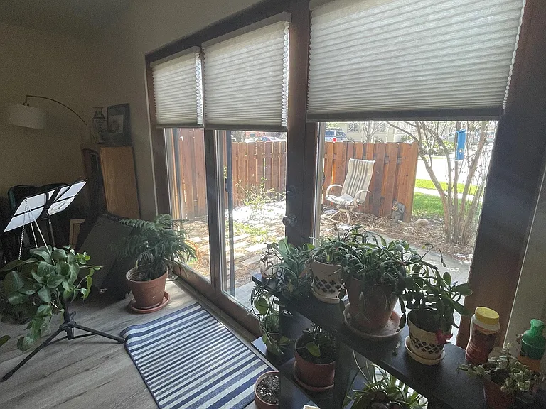 1611 W Koch St #30-1 — Photo 2