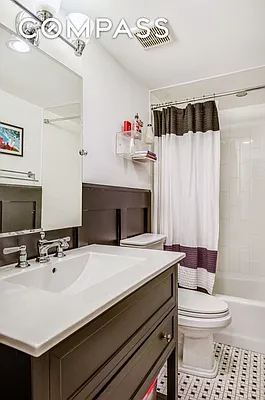 Sold by Compass | media 20