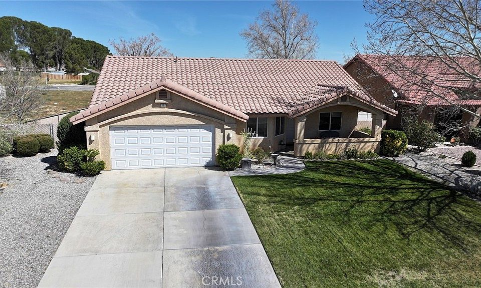1st image of 26613 Cumberland Ln