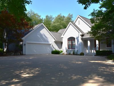 4785 Cottagewood Dr #2 & 1, Kalamazoo, MI, 49048