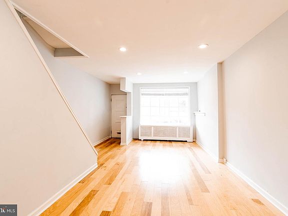 3rd image of 2433 S 3rd St