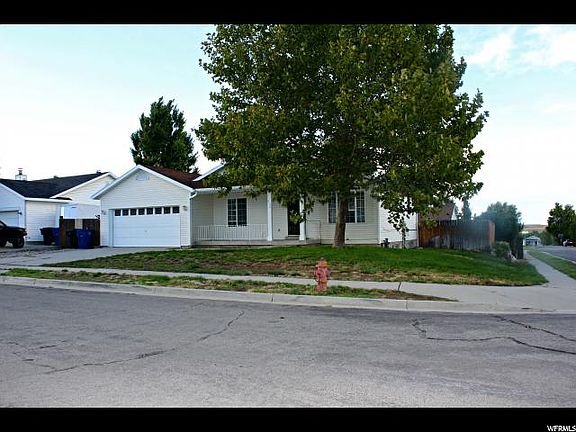 2nd image of 8630 W Mesquite Cir