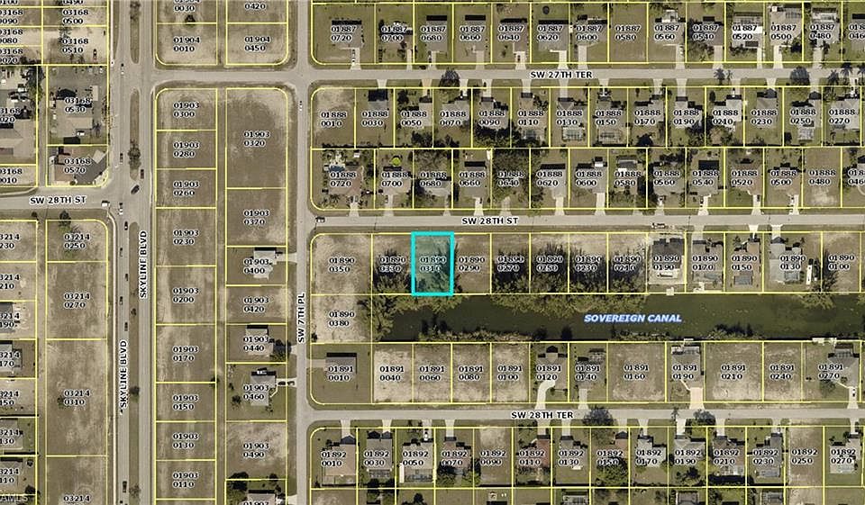 1st image of 702 SW 28th Ter