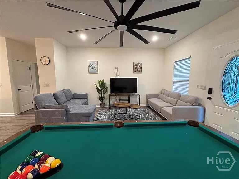5 Sidney Dr — Photo 3