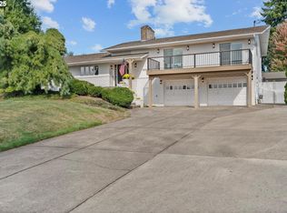 4020 Ridge Ln, West Linn, OR 97068