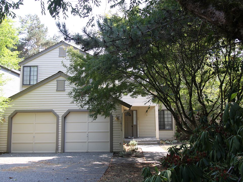 1st image of 24213 SE 43rd Ct