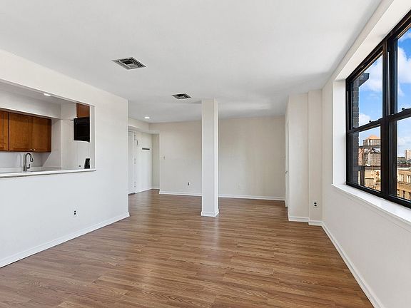 3rd image of 253 W 73rd St APT 1D