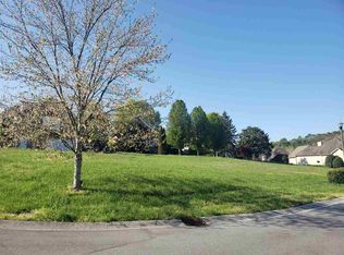 265 Lochmere Dr, Morristown, TN 37814