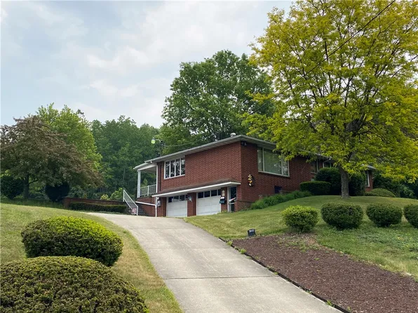 3015 Graham Ave, Windber, PA 15963