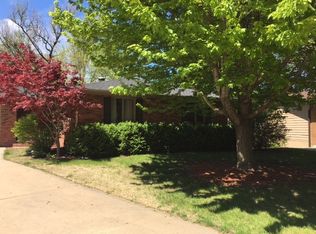 5611 Bison Ct, Lincoln, NE 68516
