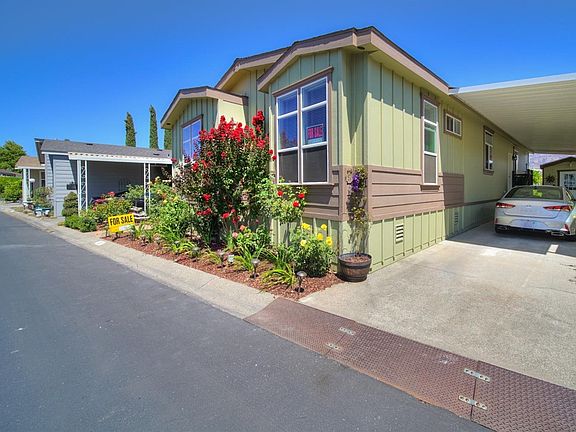 3rd image of 6468 Washington Street #21