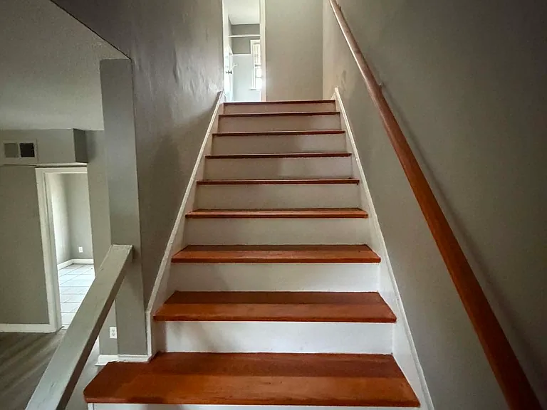 214 Orange St #1 — Photo 7