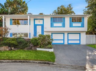 17824 4th Ave NW, Shoreline, WA 98177