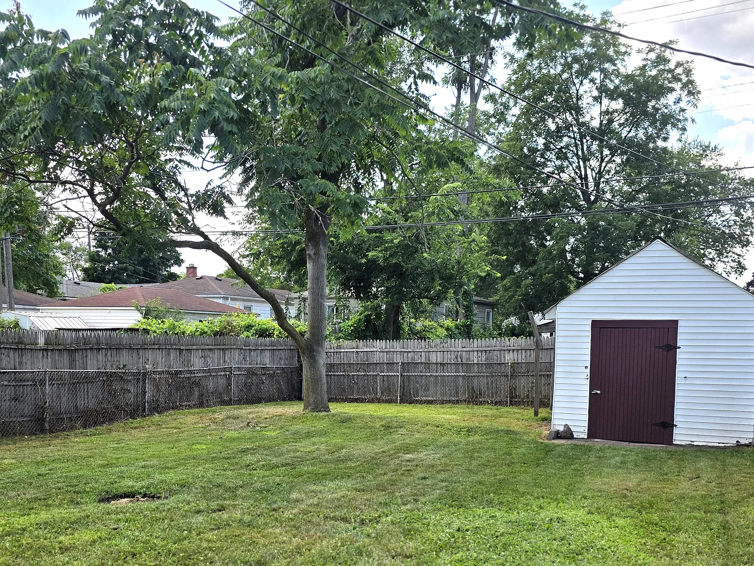 3 bed, 1008 sqft, $1,495 — Photo 3