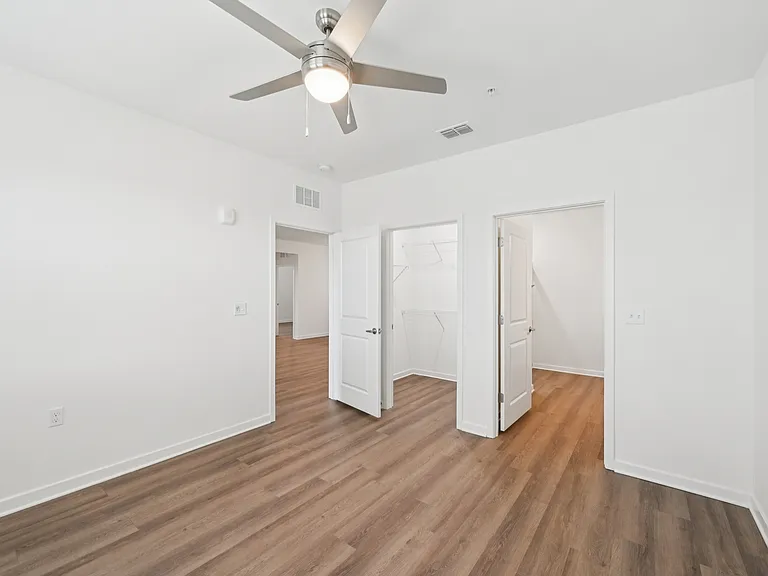 Revello Apartments — Photo 45