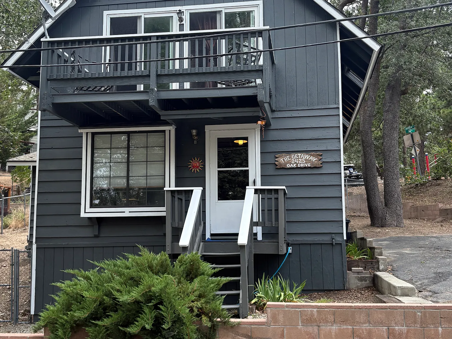 3 bed, 1310 sqft, $2,300 — Photo 1