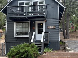 2425 Oak Dr, Arrowbear Lake, CA 92382