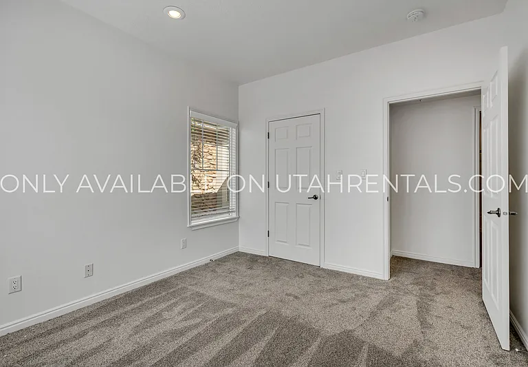 1028 Canyon Vista Rd #3 — Photo 22