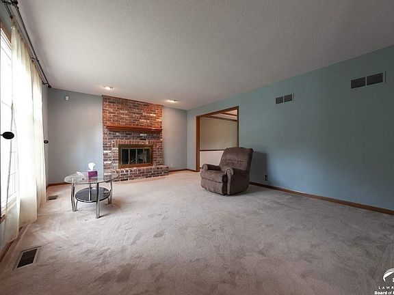 3122 W 29th Lawrence, KS listing photo #5