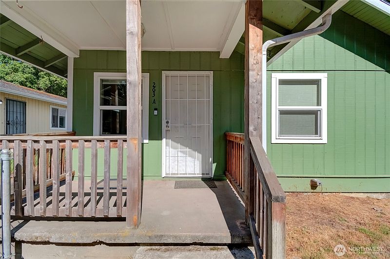 2nd image of 263 17th Avenue