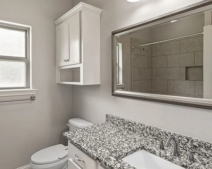 302 Oscar Cir — Photo 28