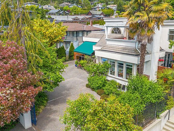 2nd image of 2541 Marine Dr