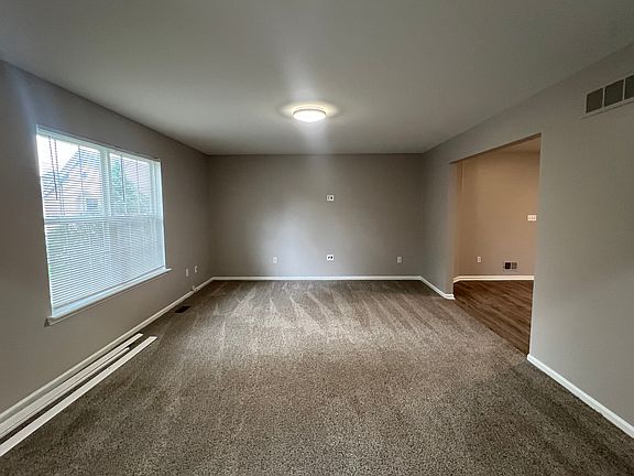 5th image of 701 Jay St
