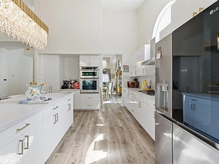 2749 Silver Oak Pl — Photo 15