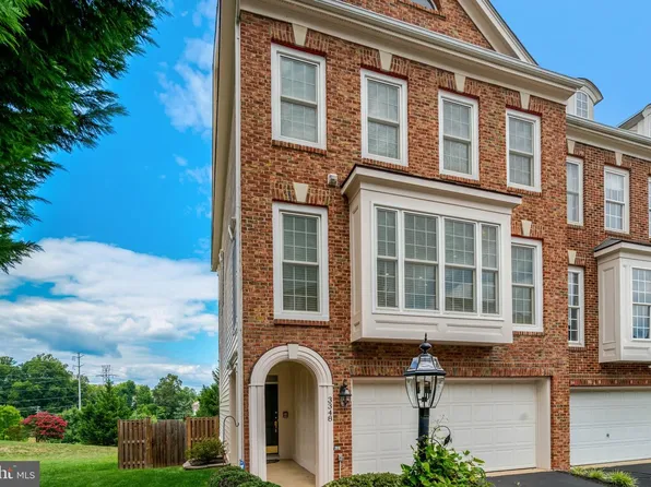 3348 Wilton Crest Ct, Alexandria, VA 22310