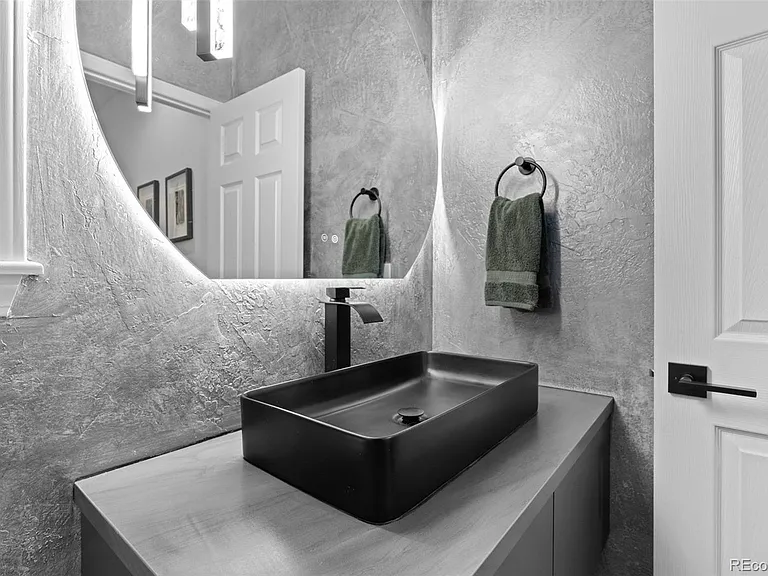 3947 Mallard Ln — Photo 25