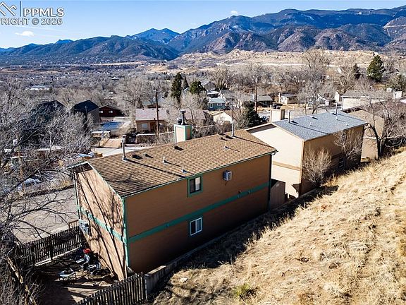 5th image of 2516 Glen View Ave