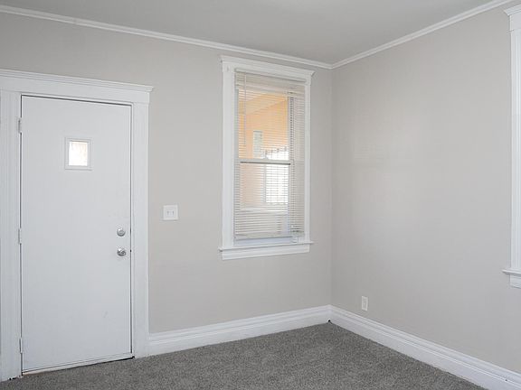 2nd image of 12517 Gallagher Ave