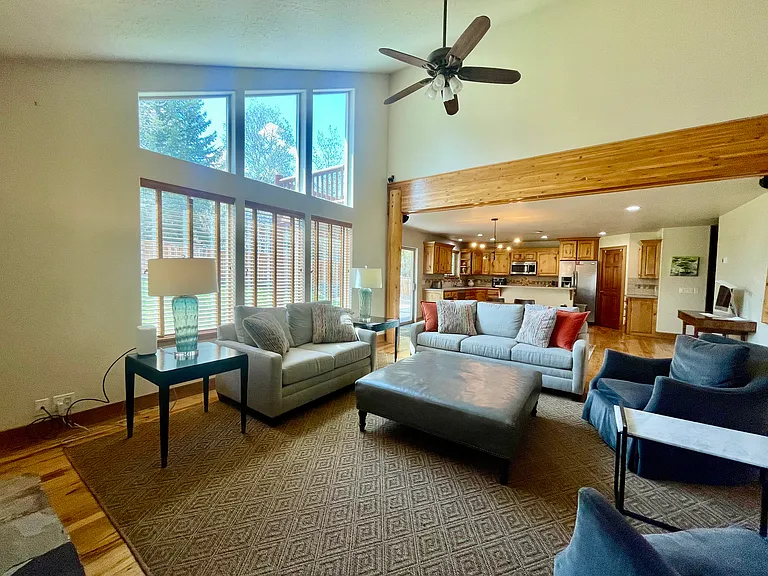 Plenty of room for furniture