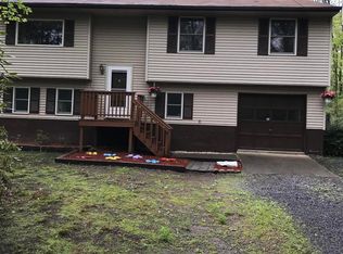 707 Dotters Corner Rd, Kunkletown, PA 18058