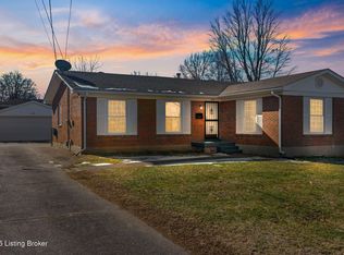 6410 Moorhaven Dr, Louisville, KY 40228