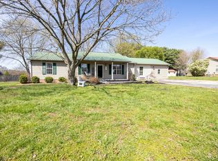 63 Lindbergh Ave, Winchester, TN 37398