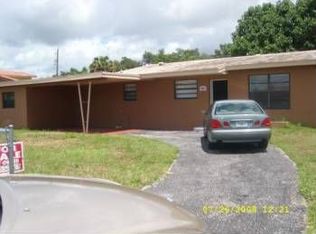 735 W 74th Pl, Hialeah, FL 33014