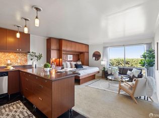 95 Red Rock Way #M210, San Francisco, CA 94131