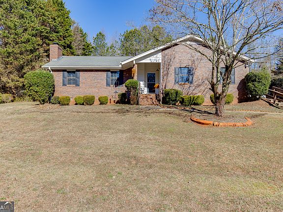 2nd image of 5222 Raintree Trl